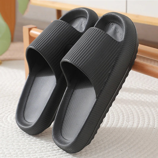 Luxuriöse Sommerschlappen für Zuhause™