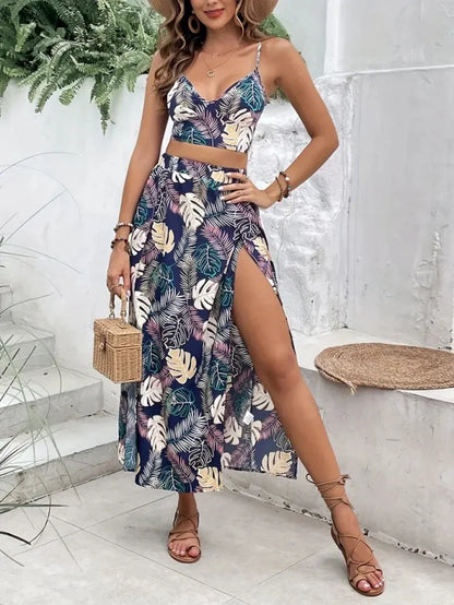 Elegantes Sommerkleid mit hohem Schlitz™
