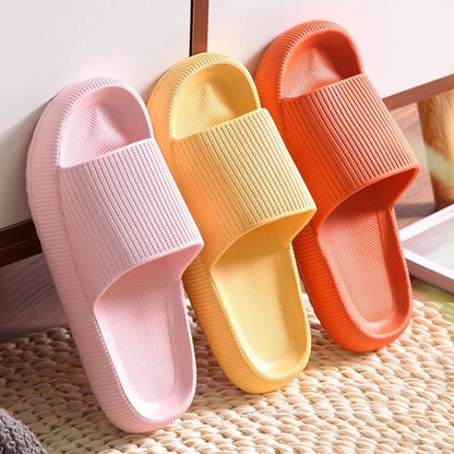 Luxuriöse Sommerschlappen für Zuhause™