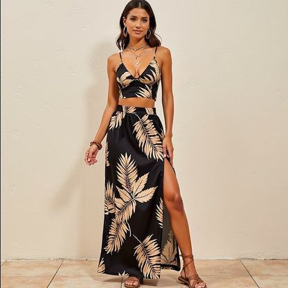 Elegantes Sommerkleid mit hohem Schlitz™